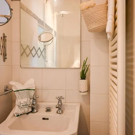 2 - Rustic Romantic Flat Apartamento