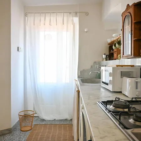 Apartman 2 - Rustic Romantic Flat Pisa